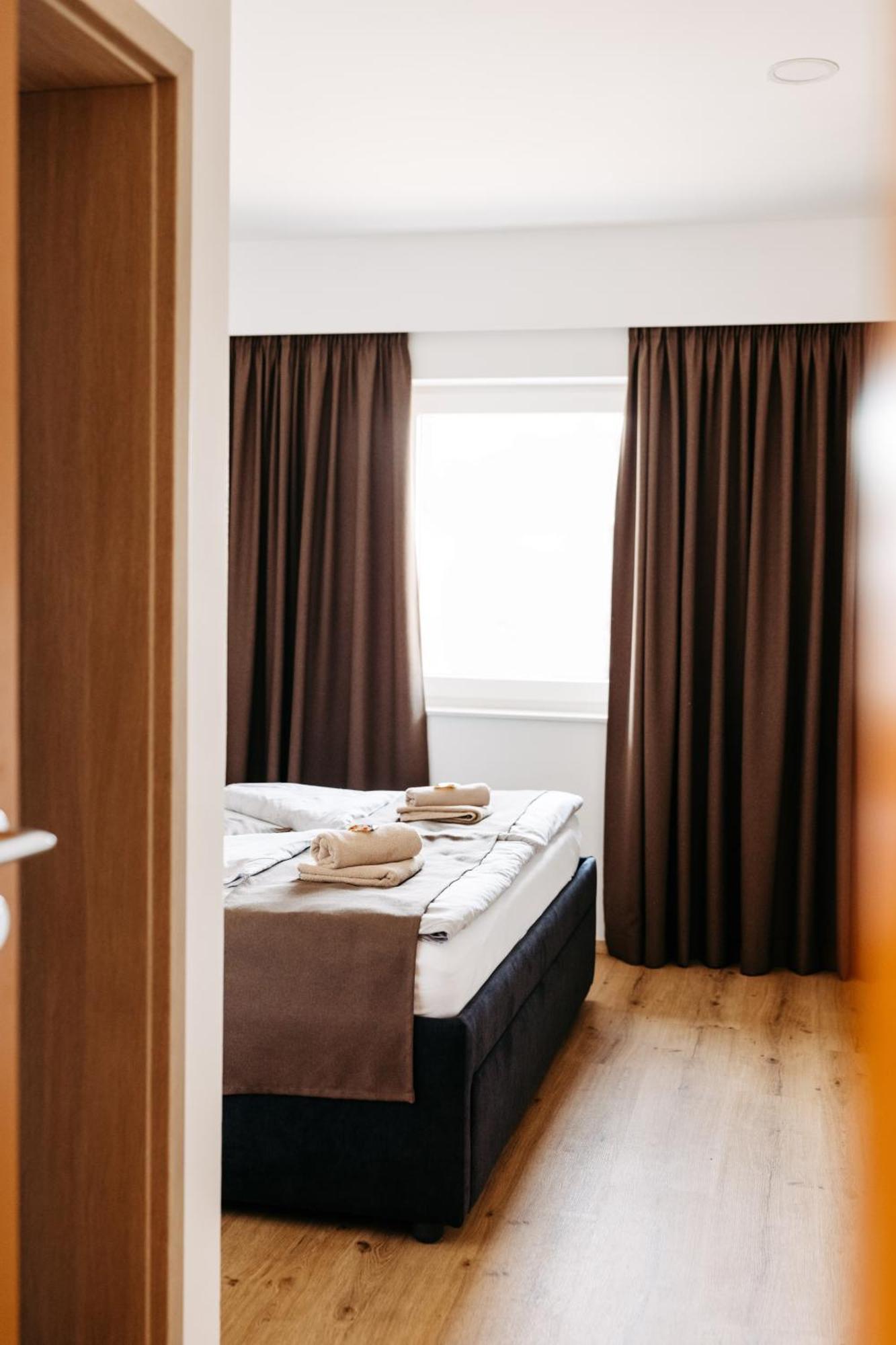 Hotel Murat Ptuj Esterno foto