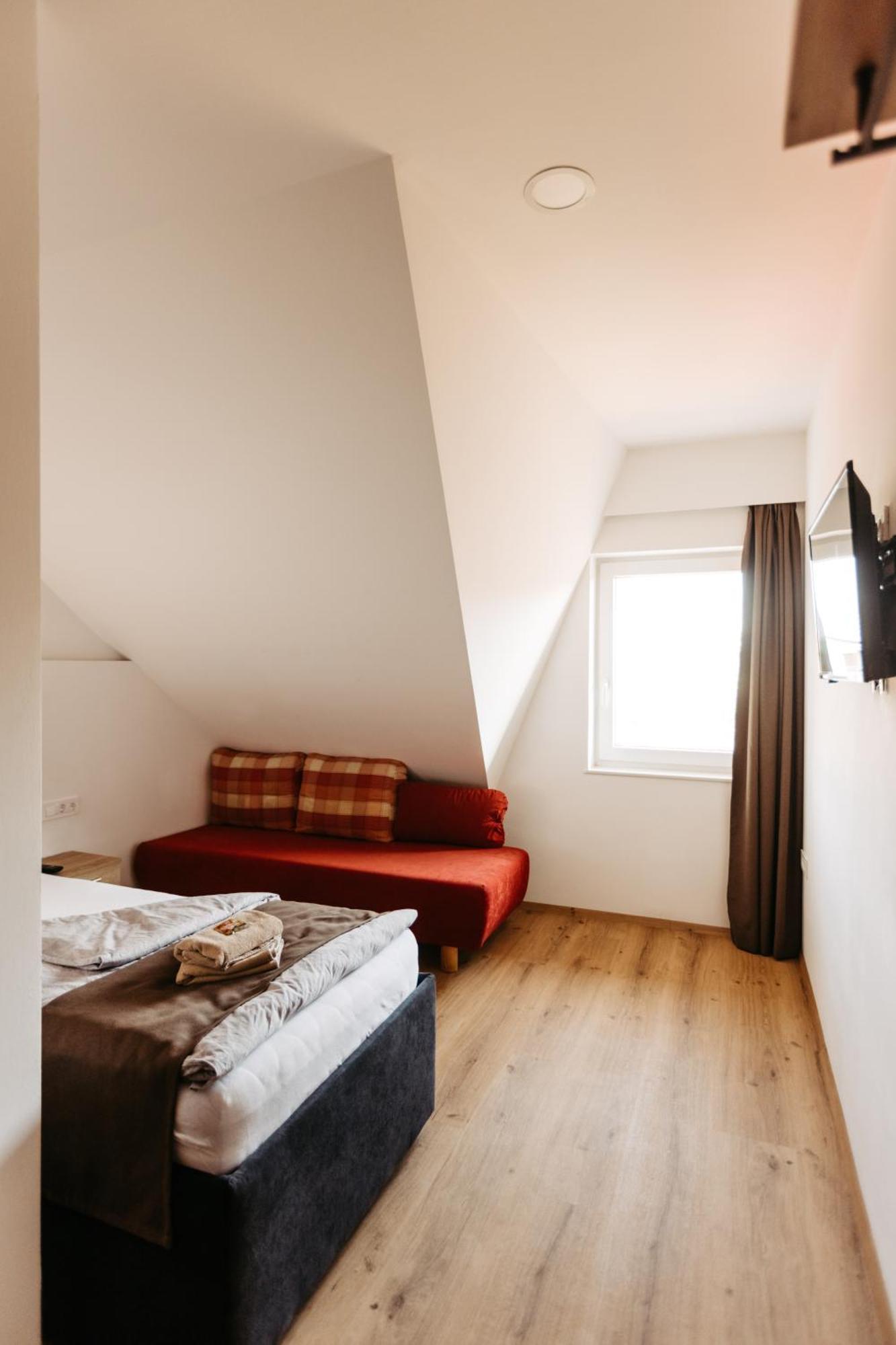 Hotel Murat Ptuj Esterno foto