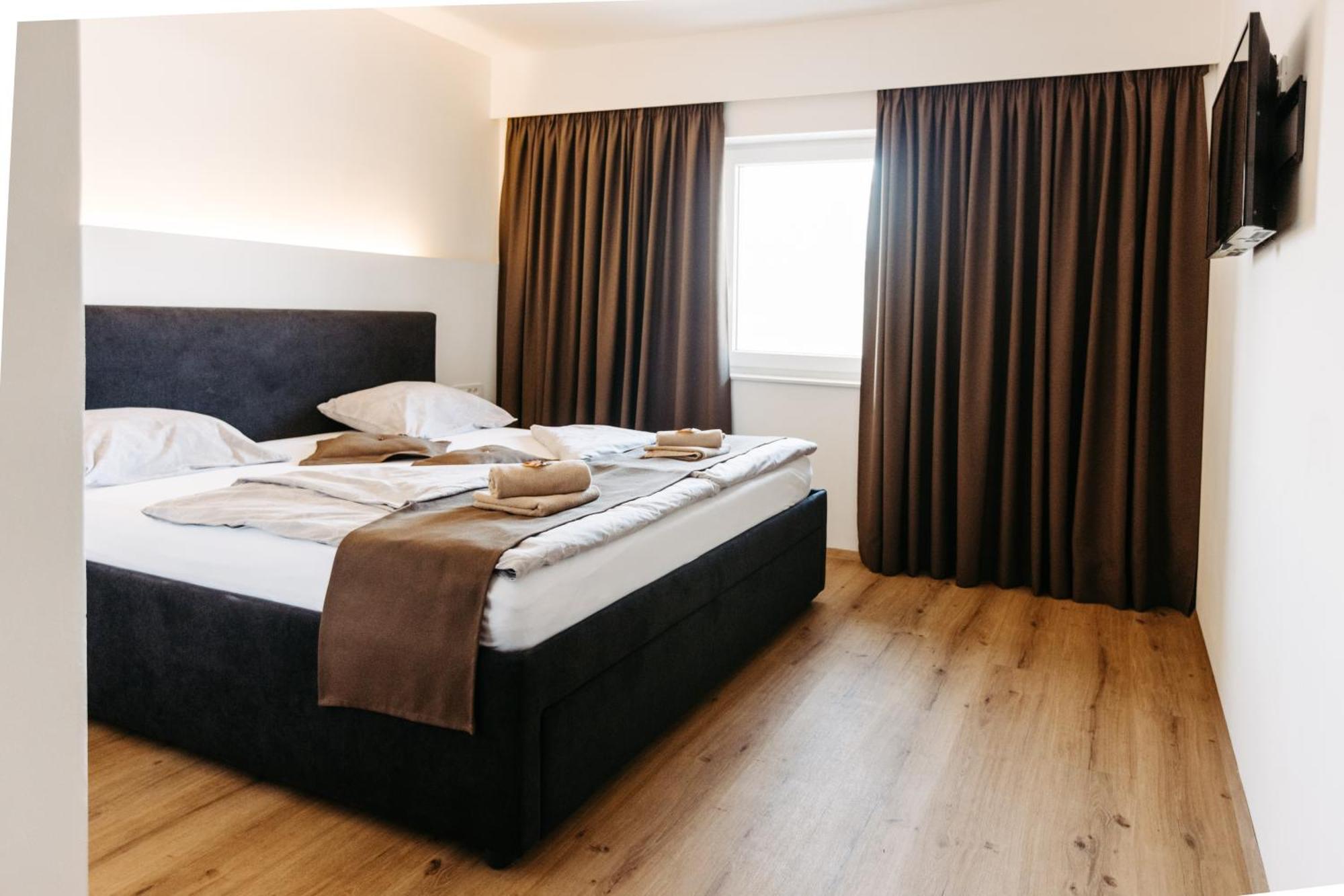 Hotel Murat Ptuj Esterno foto