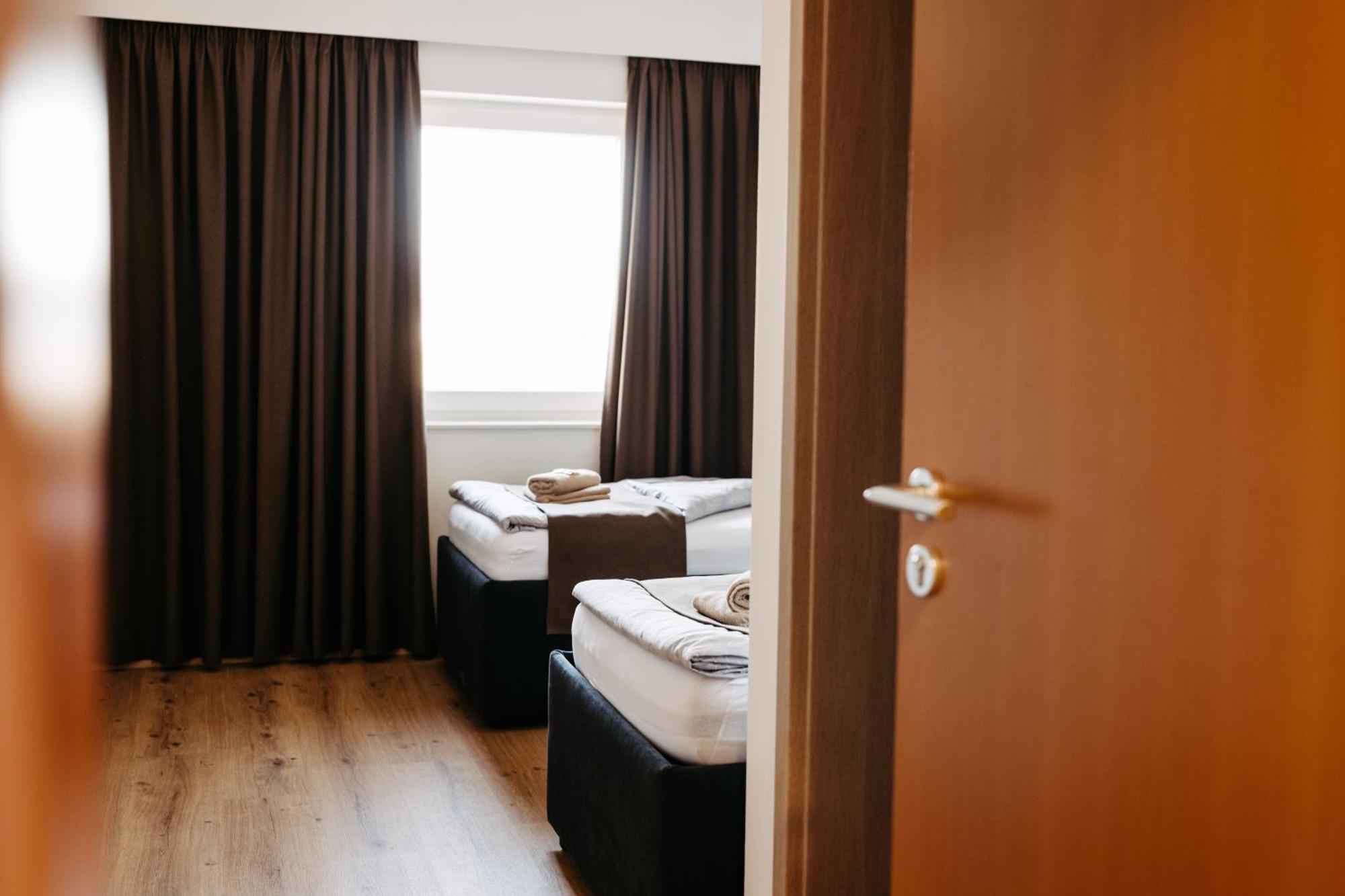 Hotel Murat Ptuj Esterno foto