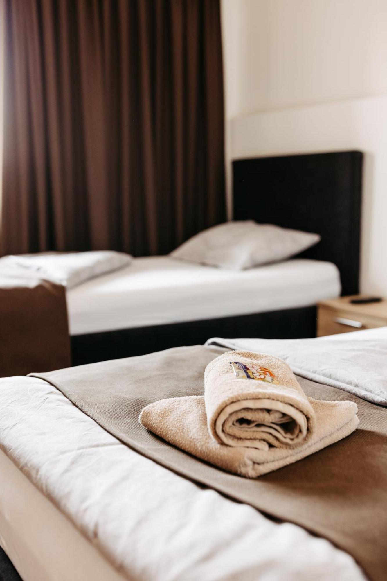 Hotel Murat Ptuj Esterno foto