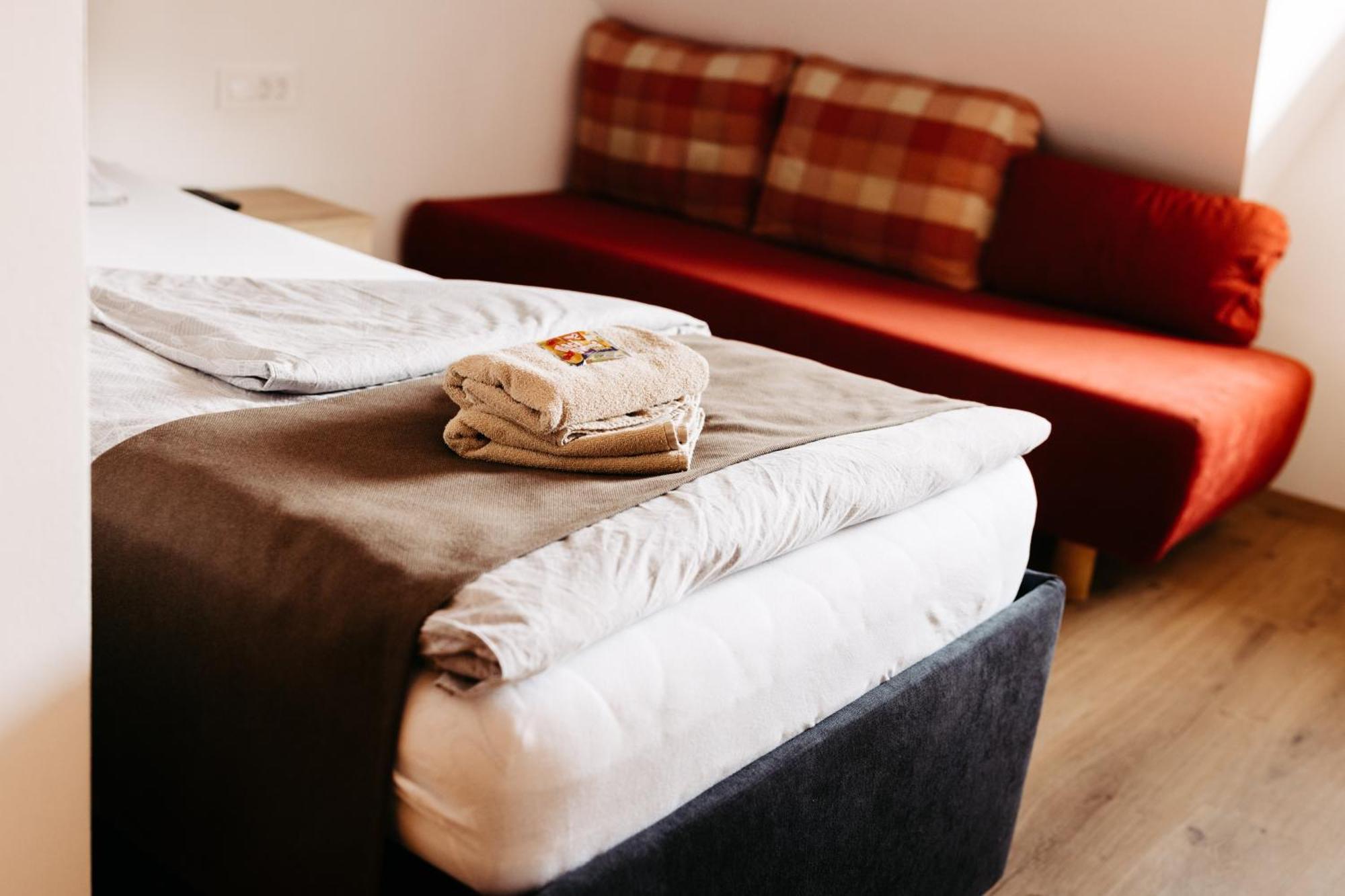 Hotel Murat Ptuj Esterno foto